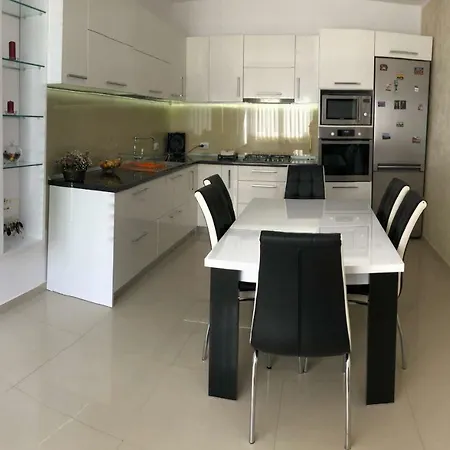 Casa Leny *